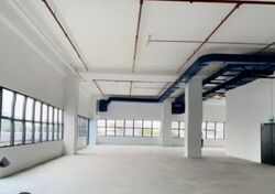 Bendemeer Road (D12), Factory #618742311